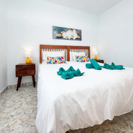 Апартаменты Marysol 6 Terrace With Sea Views, Close To The Sea